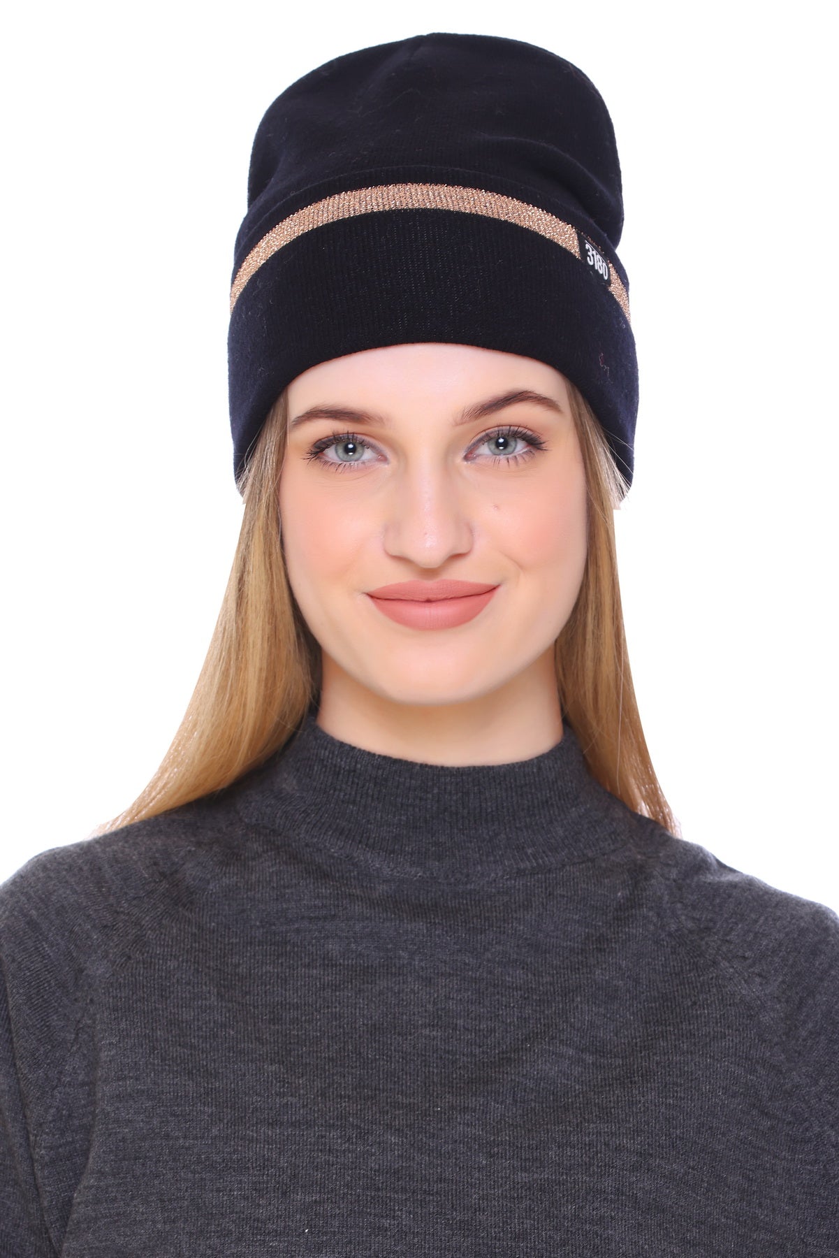 Snuggle Chic: Ladies Winter Black Beanie Cap for Ultimate Comfort and Warmth