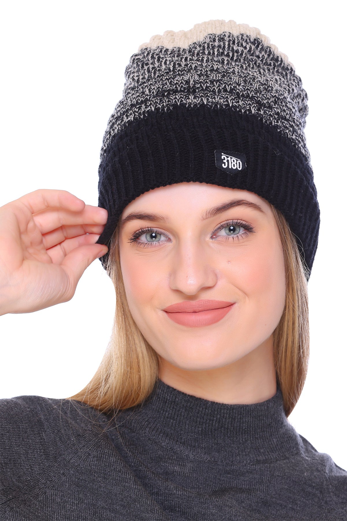Chic Noir Elegance: Black and Beige Blend Ladies Winter Cap for a Stylish Winter Statement