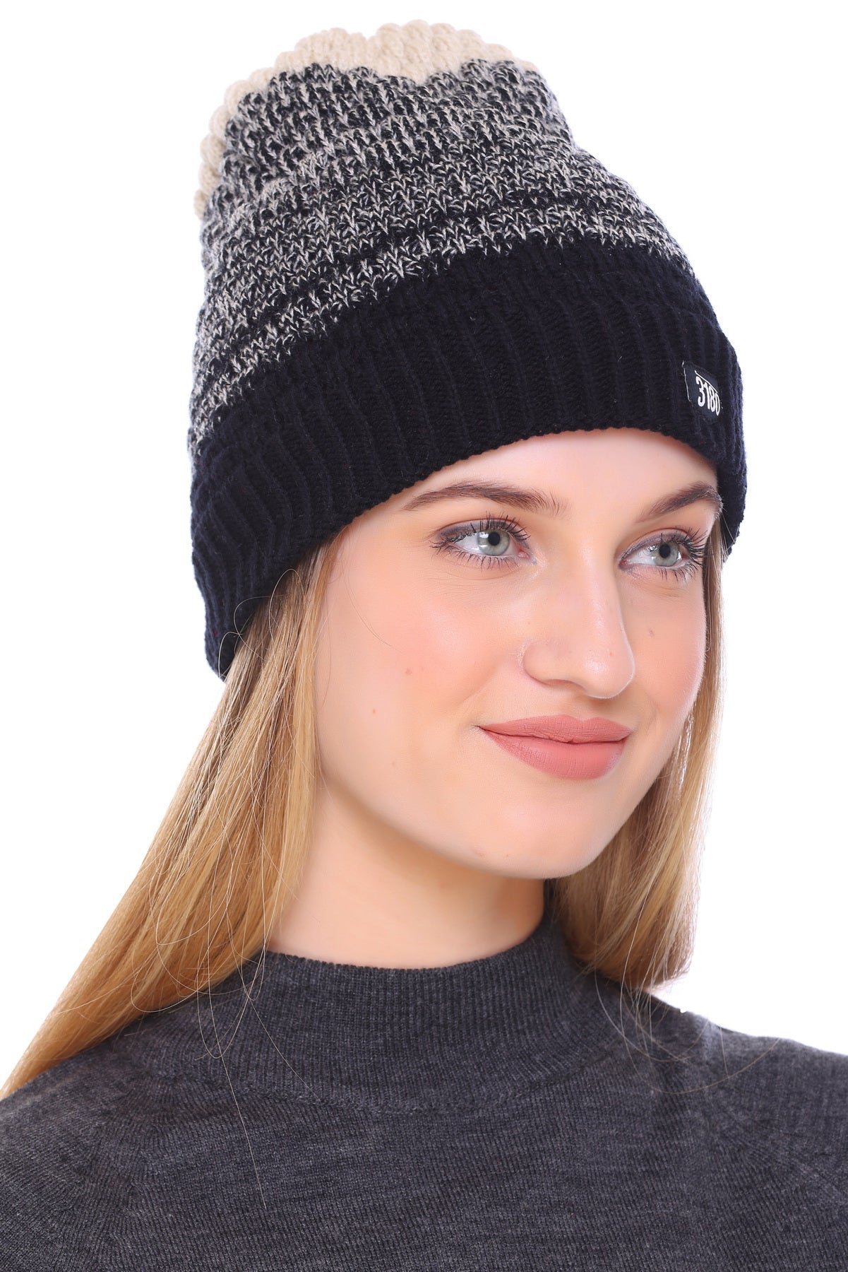 Chic Noir Elegance: Black and Beige Blend Ladies Winter Cap for a Stylish Winter Statement