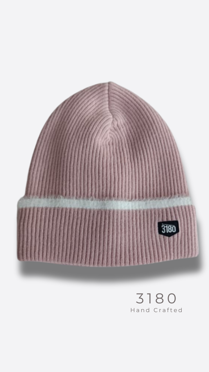 3180 Women's Fabric-Lined Reversible Winter Beanie - Elegant Light Pink