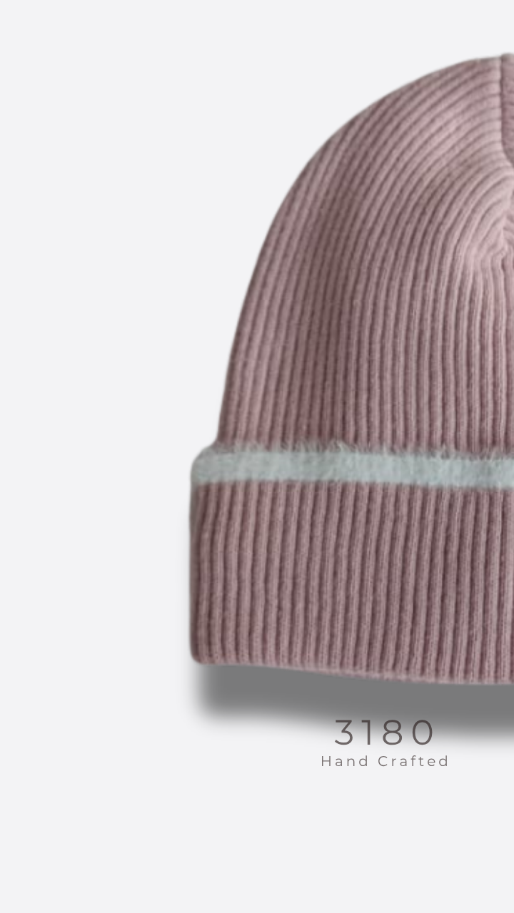 3180 Women's Fabric-Lined Reversible Winter Beanie - Elegant Light Pink